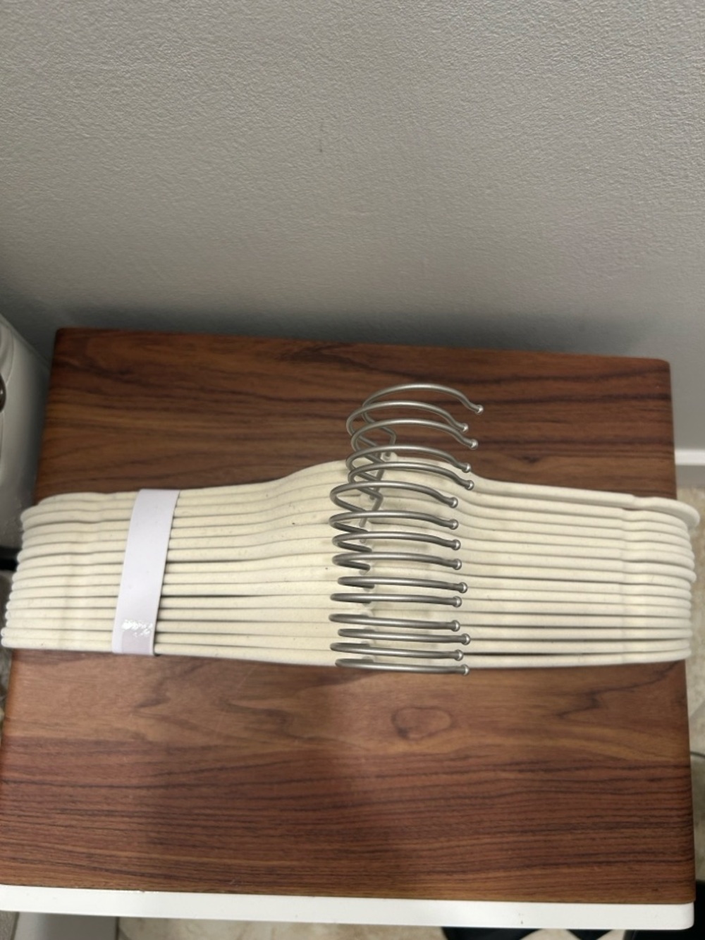Cream Velvet Slim Space-Saving Hangers - Set of 10 - Picture 2 of 3